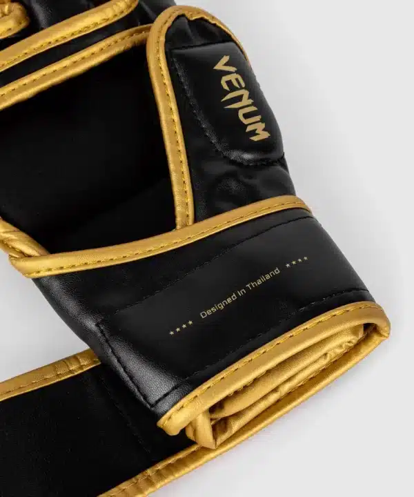 כפפות Venum Challenger 2.0 MMA Gloves - Black/Gold