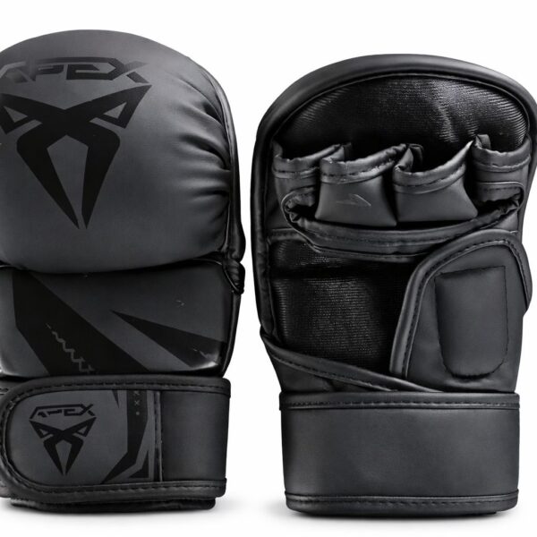 כפפות ספארינג MMA מבית APEX שחור שחור