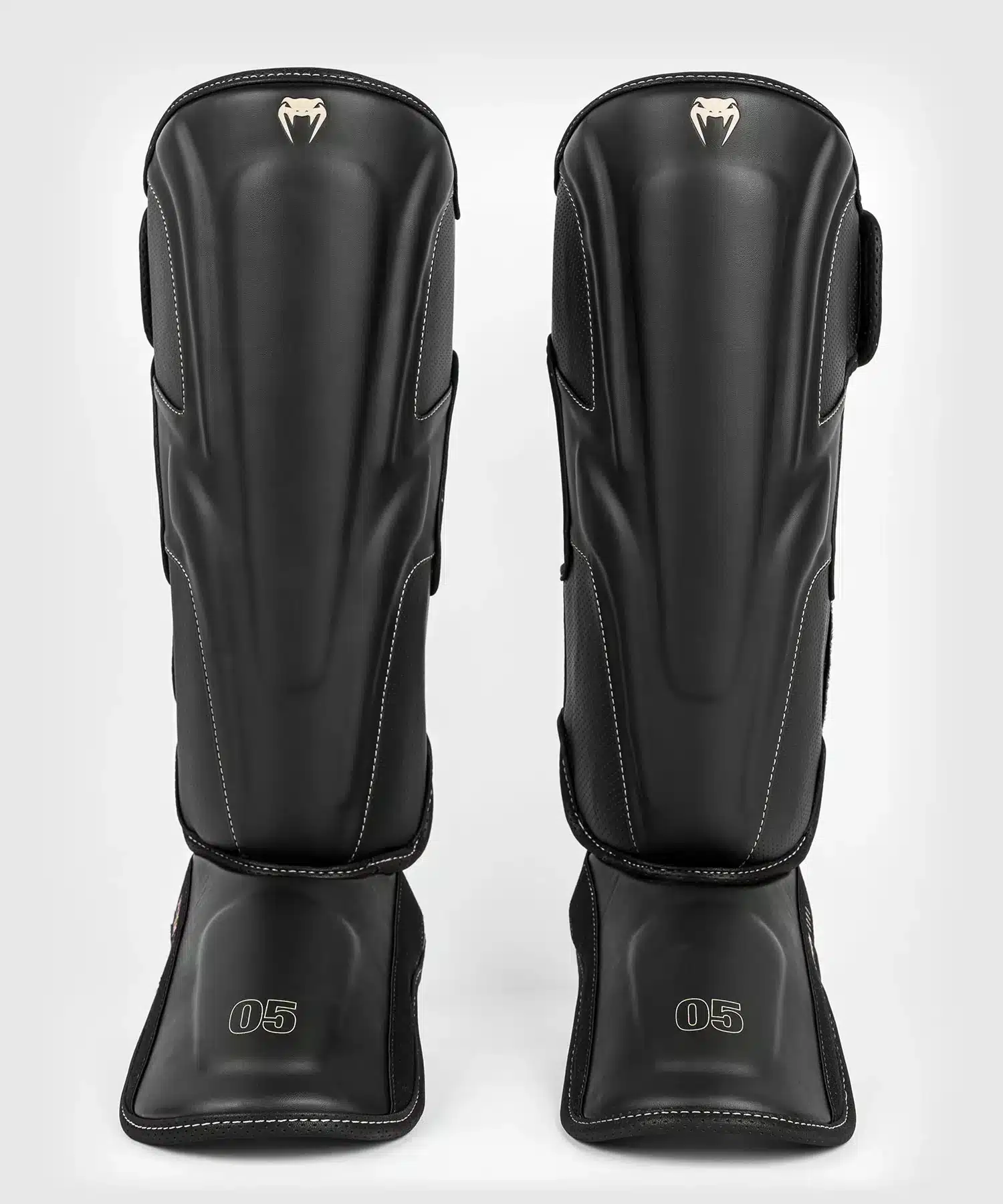 מגני רגליים Venum Impact Evo Shinguards Black
