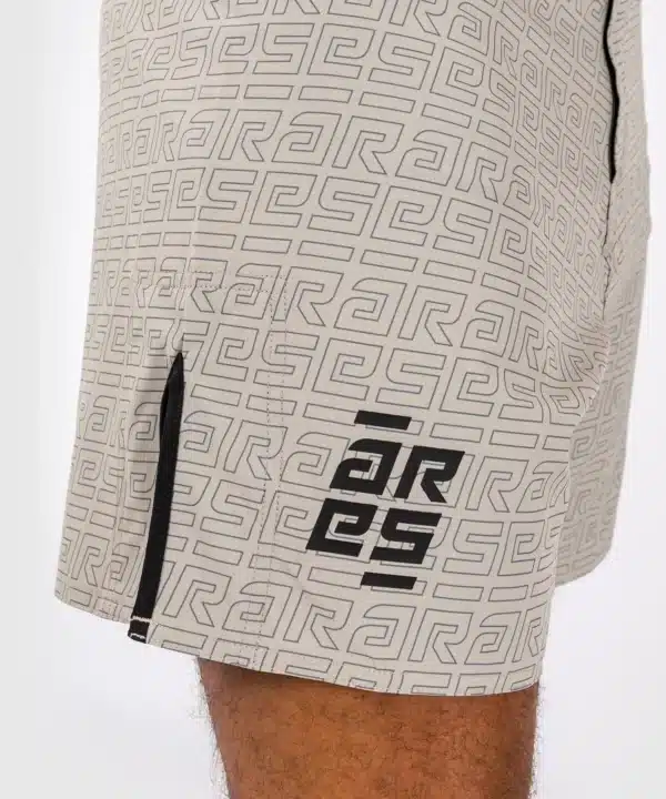 מכנסי לחימה Venum x Ares 2.0 Fight Shorts - Sand