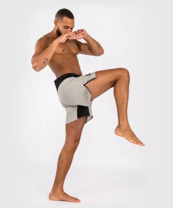 מכנסי לחימה Venum x Ares 2.0 Fight Shorts - Sand