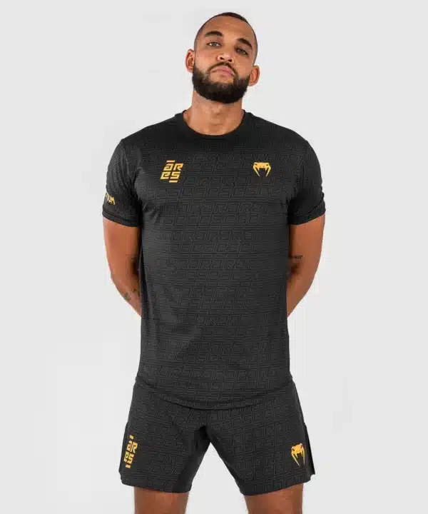 חולצה Venum x Ares 2.0 Dry Tech T-shirt - Black/Gold