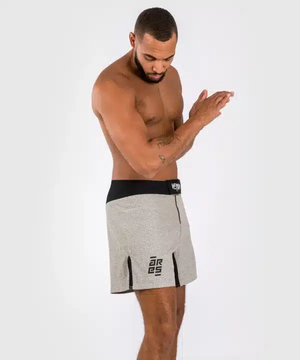 מכנסי לחימה Venum x Ares 2.0 Fight Shorts - Sand