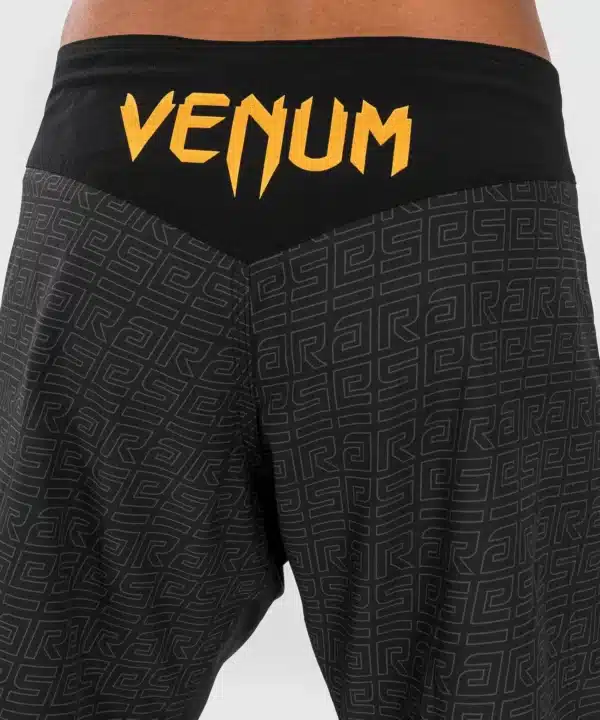 מכנסי לחימה Venum x Ares 2.0 Fight Shorts - Black/Gold