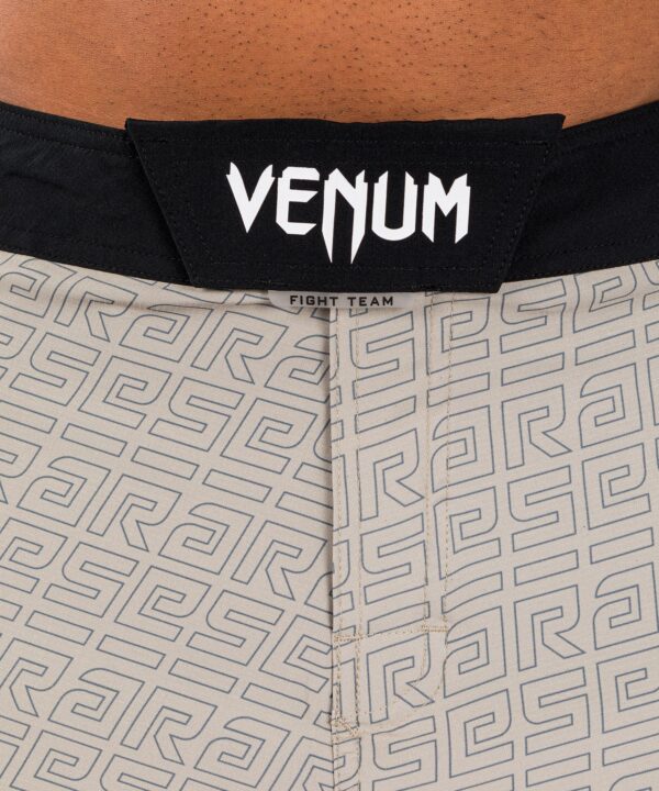 מכנסי לחימה Venum x Ares 2.0 Fight Shorts - Sand