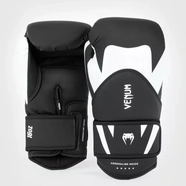 כפפות אגרוף Venum "Challenger 4.0" Boxing Gloves - שחור/לבן
