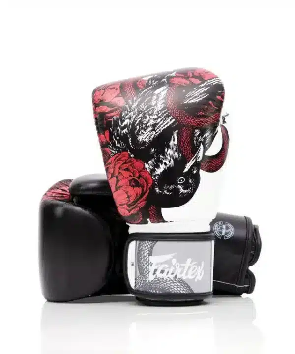 כפפות איגרוף פיירטקס  The Beauty of Survival -  FAIRTEX Limited Edition Gloves BGV24
