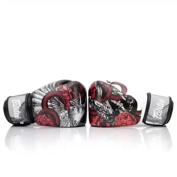כפפות איגרוף פיירטקס  The Beauty of Survival -  FAIRTEX Limited Edition Gloves BGV24