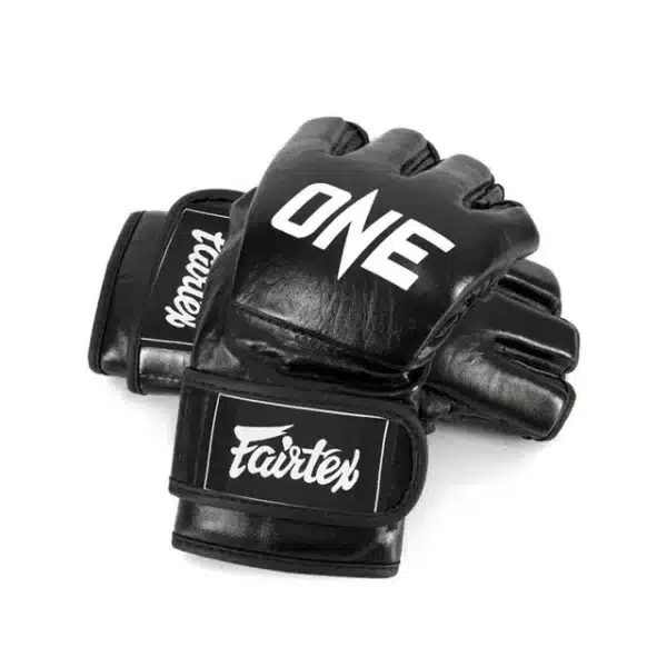 כפפות MMA  גראפלינג מקצועיות  ONE X Fairtex Grappling Gloves FGV12 ONE