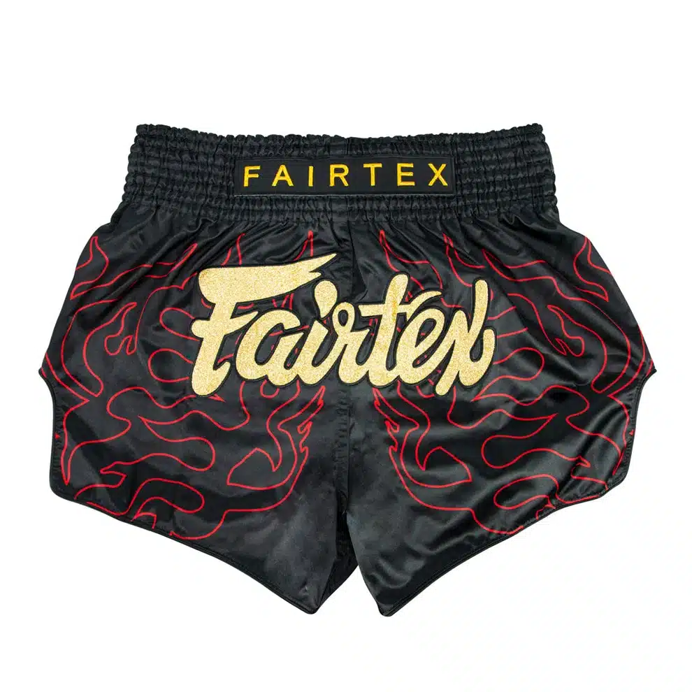 מכנסי מואי תאי Fairtex Lava BS1920 שחור עם להבות אדומות וכיתוב זהב