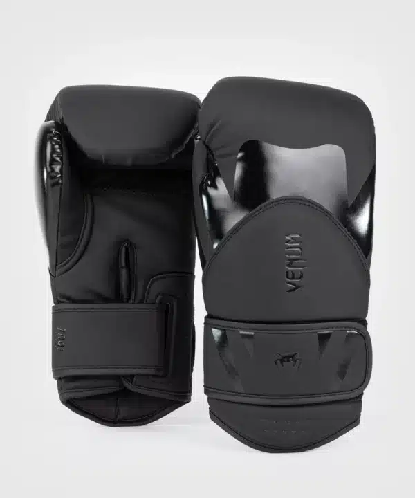 כפפות אגרוף Venum Challenger 4.0 Boxing Gloves - Black/Black