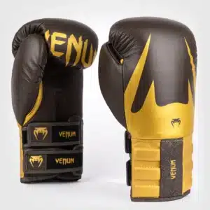 כפפות איגרוף מקצועיות  עור אמיתי Venum Reverso Boxing Gloves - Chocolate / Gold