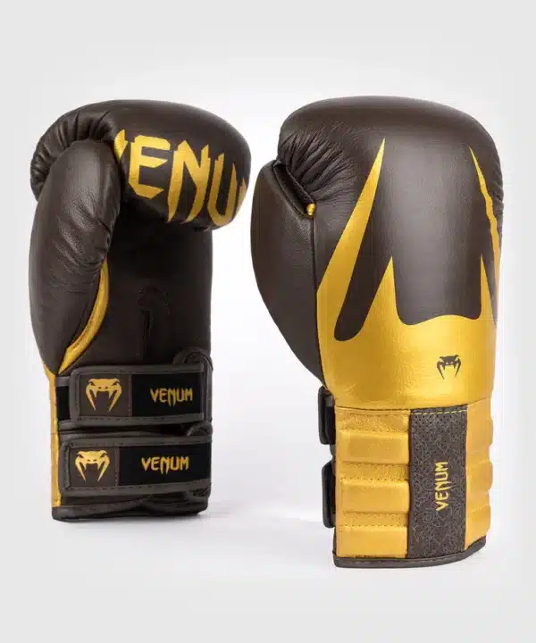 כפפות איגרוף מקצועיות  עור אמיתי Venum Reverso Boxing Gloves - Chocolate / Gold