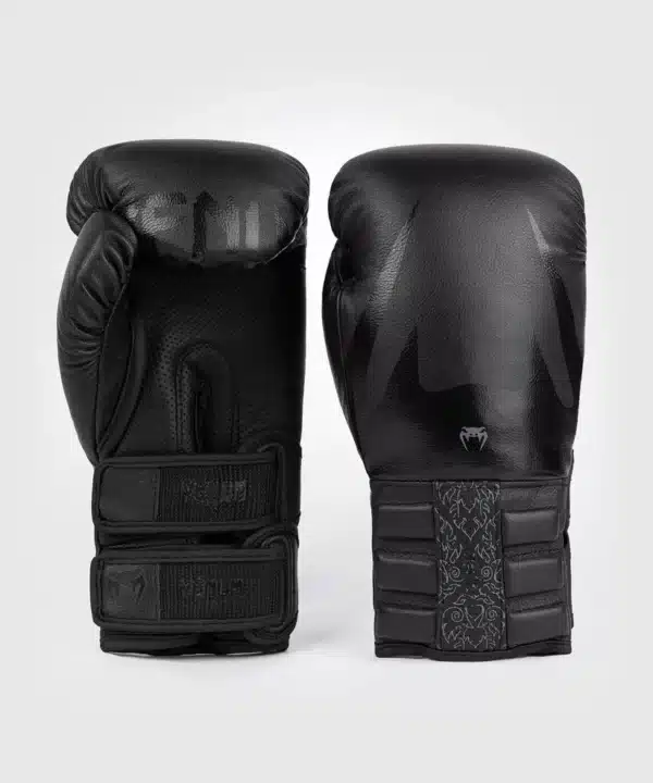 כפפות איגרוף מקצועיות  עור אמיתי Venum Reverso Boxing Gloves - Black / Black