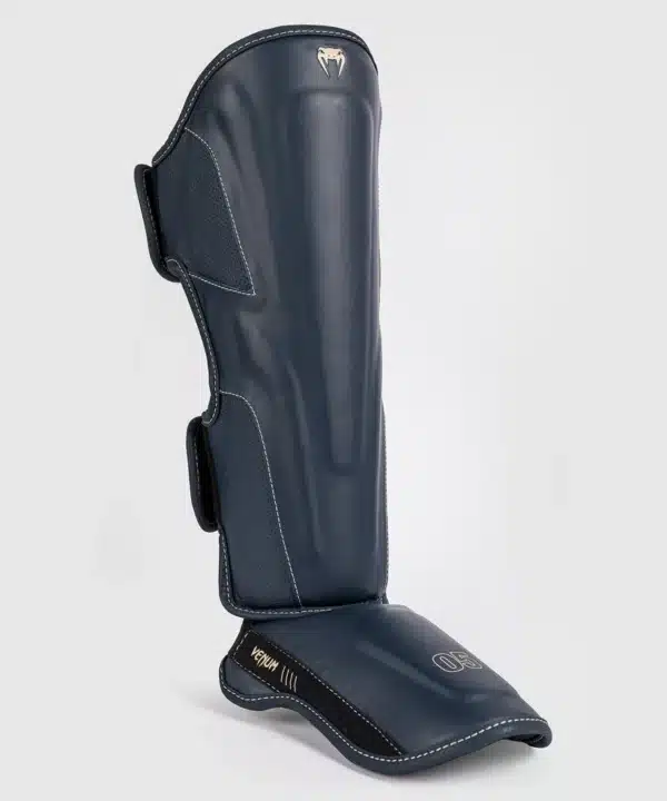 מגני רגליים Venum Impact Evo Shin Guards - Icy Blue