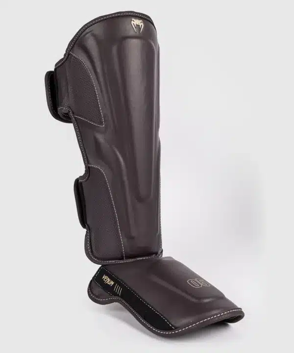 מגני רגליים Venum Impact Evo Shin Guards - Chocolate