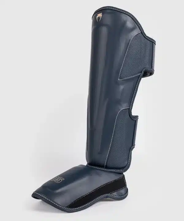 מגני רגליים Venum Impact Evo Shin Guards - Icy Blue