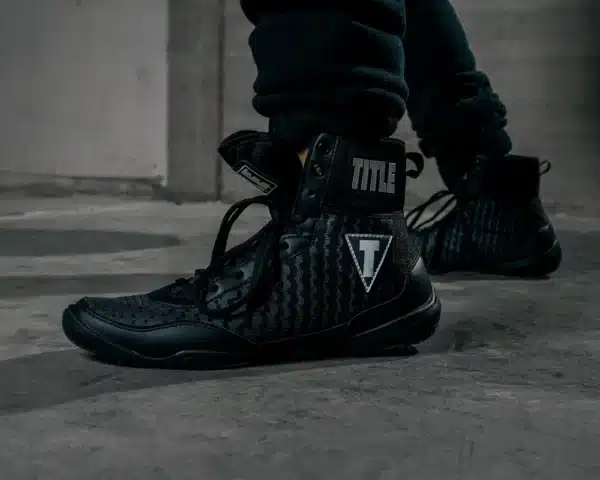 נעלי אגרוף TITLE Boxing Predator II Shoes 2.0 שחור