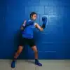 ⁦כפפות איגרוף קלאסיות מעור בצבע כחול - Title Classic Leather Elastic Training Boxing Gloves 2.0⁩ – תמונה ⁦3⁩