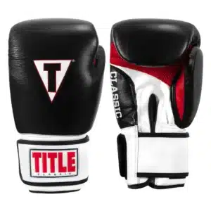 כפפות שק אגרוף מעור בצבע שחור לבן ואדום - Title Classic Leather Super Bag Boxing Gloves 2.0