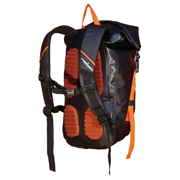 תיק גב עמיד למים 22 ליטר - Advanced Elements Blast22™ Rolltop Pack