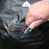 ⁦תיק גב עמיד למים 22 ליטר - Advanced Elements Blast22™ Rolltop Pack⁩ – תמונה ⁦7⁩