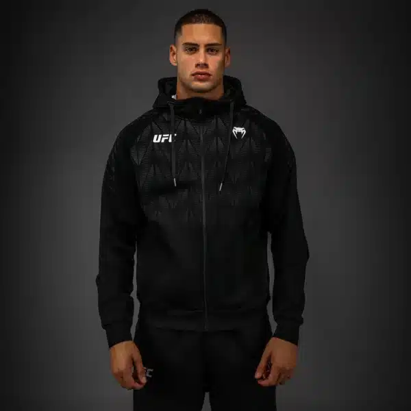 קפוצ׳ון ונום UFC Zenith Replica רוכסן שחור עם לוגו רשמי UFC Zenith by Venum Replica