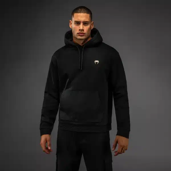 קפוצ'ון ונום בצבע שחור דגם Venum Urban GI